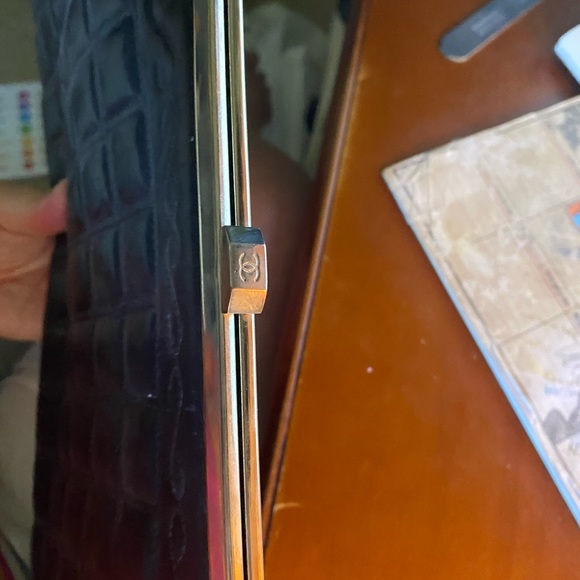 Vintage Chanel Chocolate Bar Clutch - Rare! - Picture 12 of 12